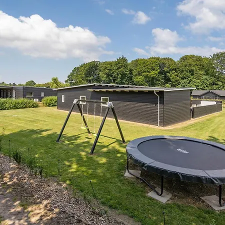 Feriehus Stunning In With Sauna *